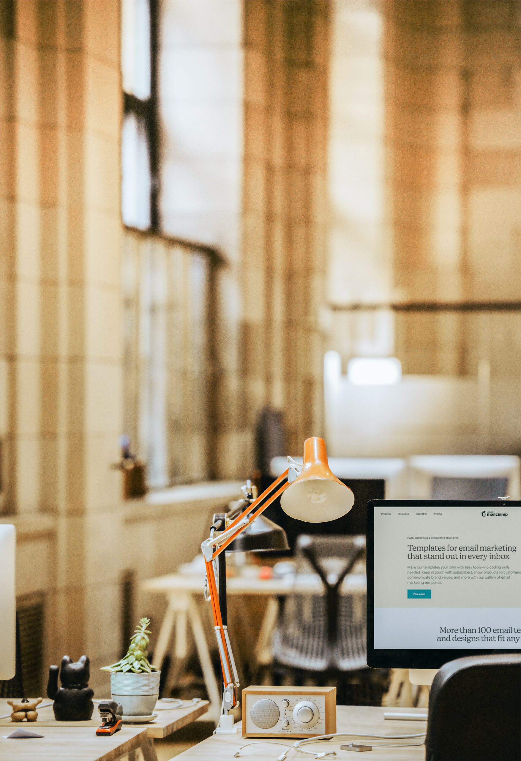 mailchimp-6kajEqr84iY-unsplash
